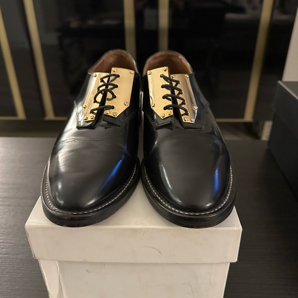 Limited edition black with gold hardware barely worn Sandro oxfords with laces - Picture 3 of 4